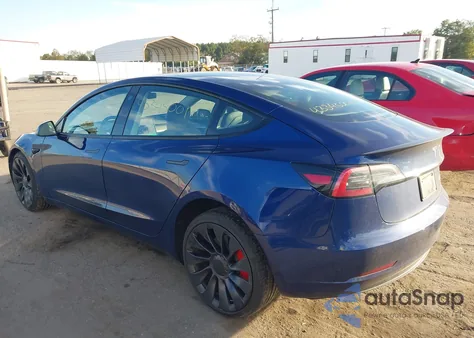 2023 Tesla Model 3 Performance Dual Motor All-Wheel Drive z USA, uszkodzony, nr VIN 5YJ3E1EC1PF602389